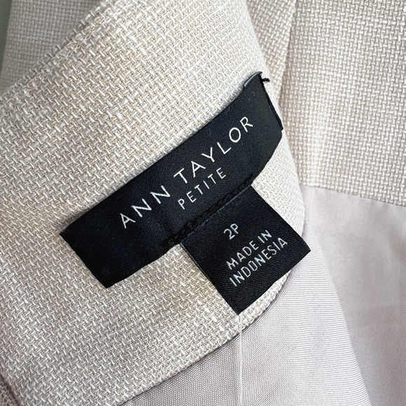 Ann Taylor Linen Blend Pencil Skirt Beige Khaki Lined Work Office Career 2P - Picture 2 of 11